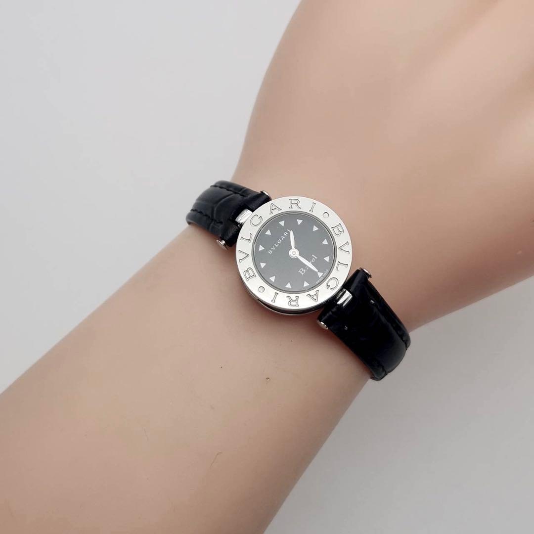 新品ベルト　BVLGARI ブラック文字盤　ビーゼロワン　BZ22S シルバー