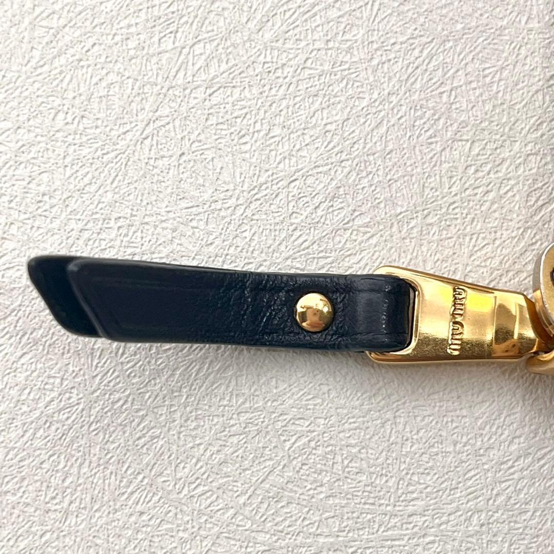 MIUMIU マテラッセ 二つ折り財布 ネイビー ラウンドジップ　0203-②