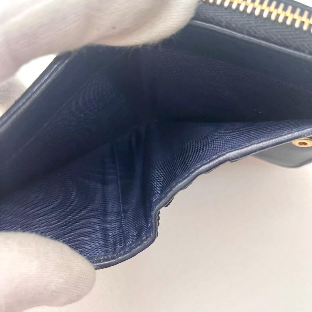 MIUMIU マテラッセ 二つ折り財布 ネイビー ラウンドジップ　0203-②