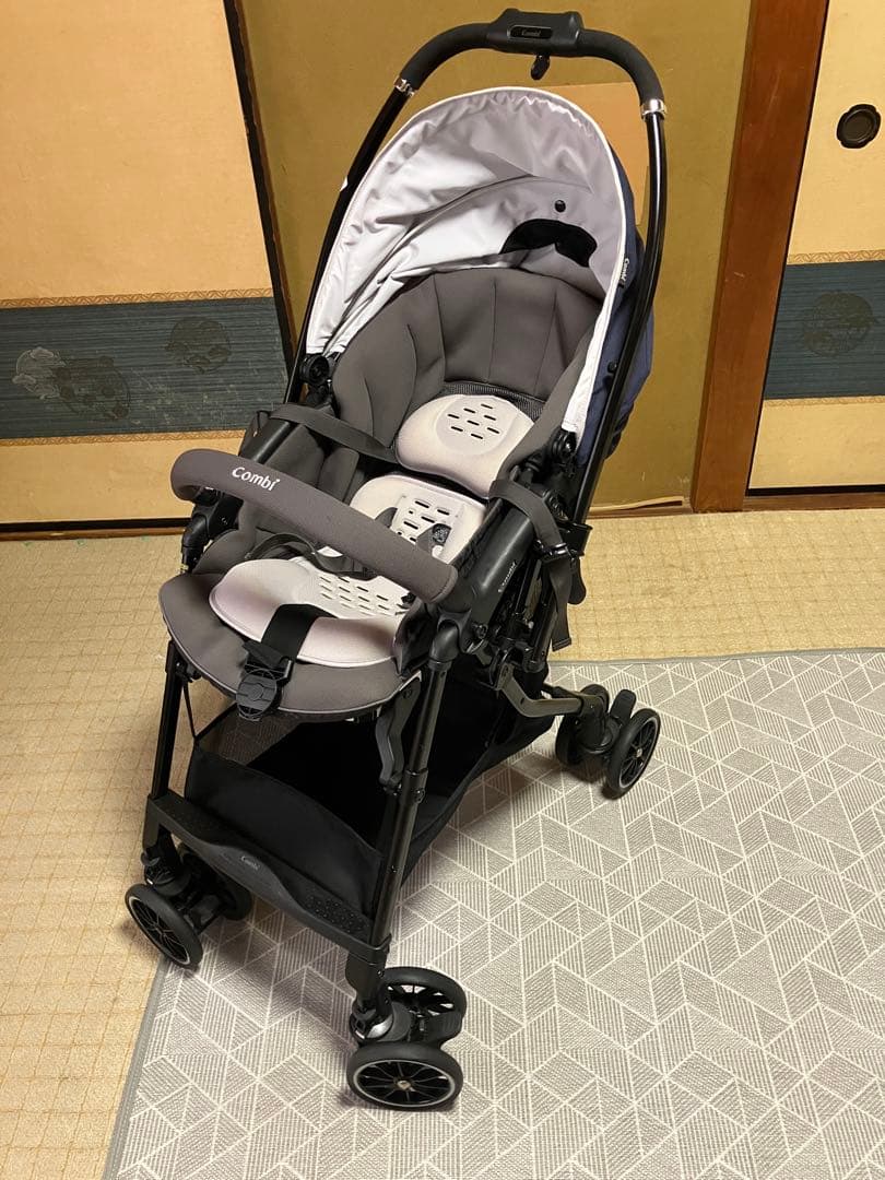 Combi ベビーカー スゴカルα４キャス エッグショック美品✨️