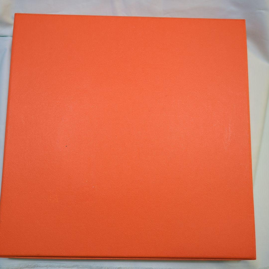 新品未使用♥エルメスHERMES 青いチェーン模様 洋食器 箱付き◇お買い得品✨