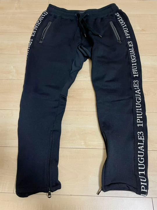 1piu ロナウジーニョ着用スウェットジップパンツ