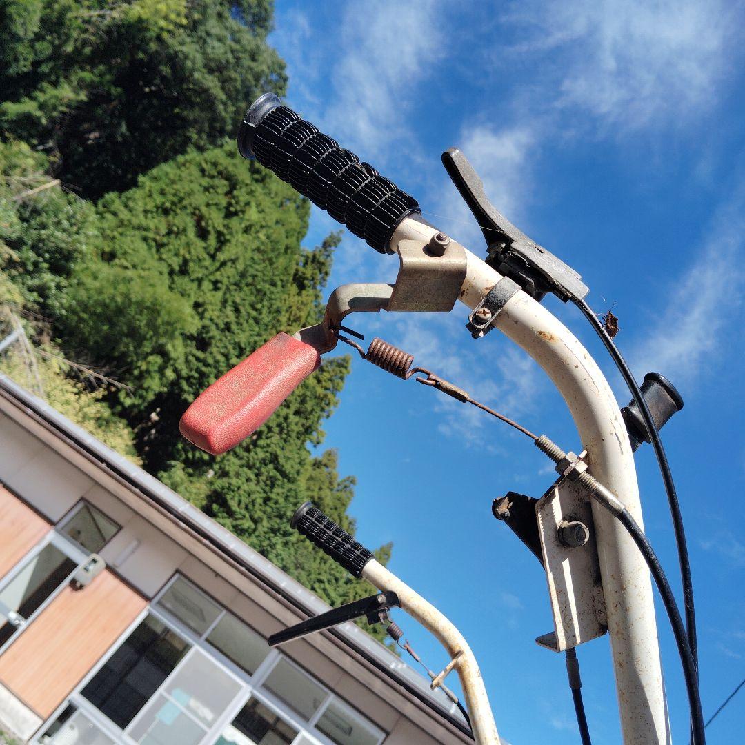 (岐阜)自走式 草刈機 クボタGC700 2WD ウイングモア 畔