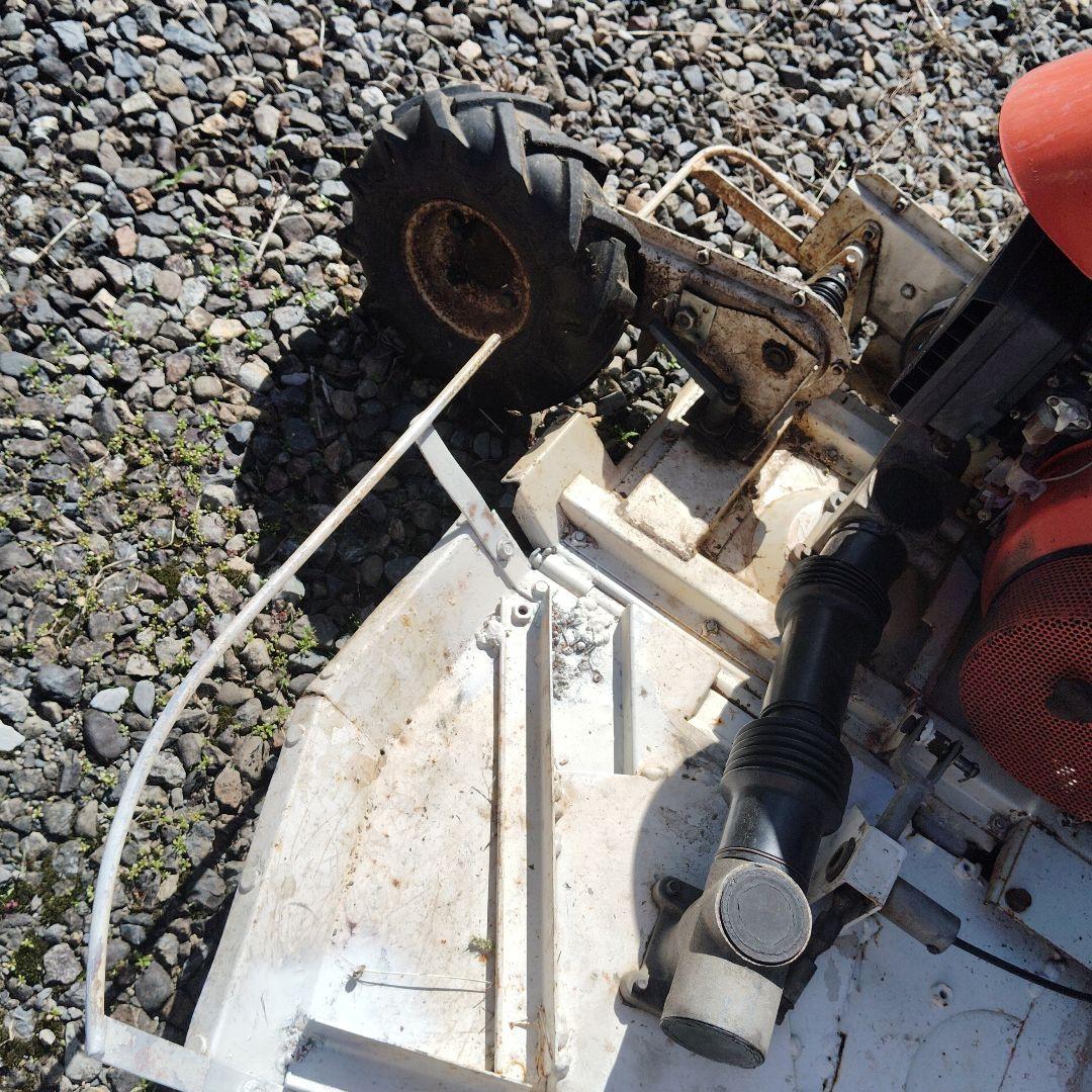 (岐阜)自走式 草刈機 クボタGC700 2WD ウイングモア 畔