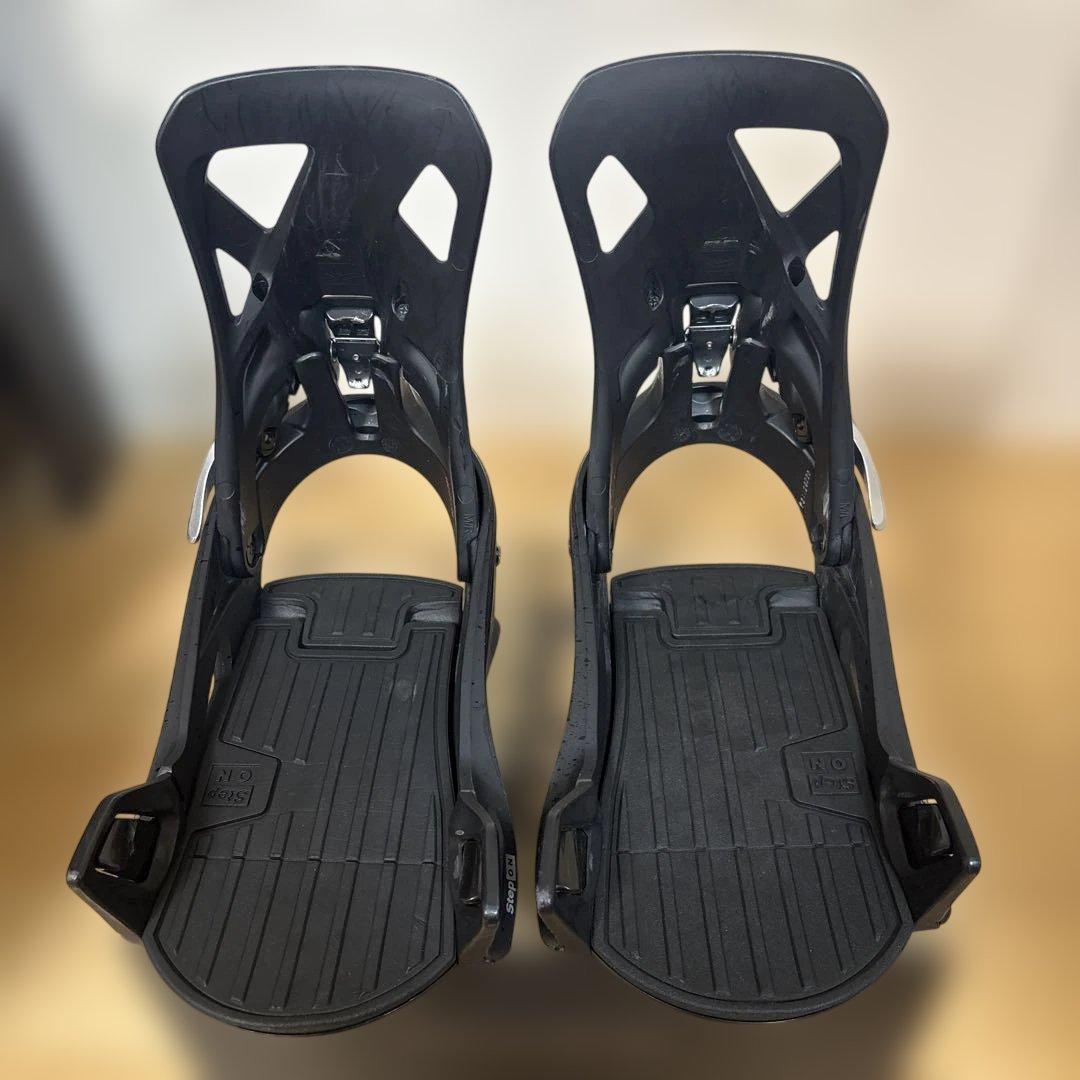 ブラックスノーボードビンディング メンズ・ミディアム