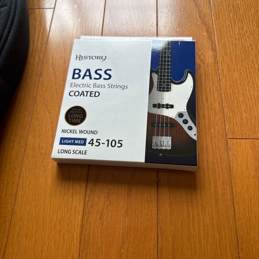 Bacchus ベース　弦、ケース付き