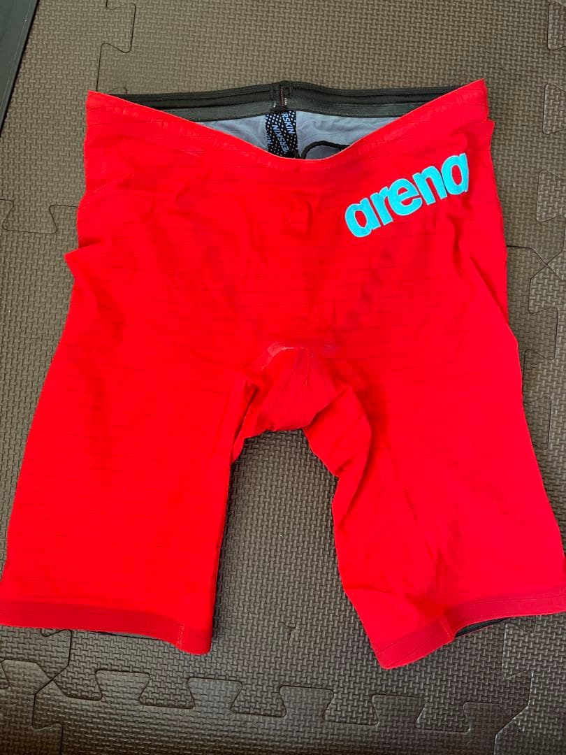 arena carbon air² 男性用競泳水着　Sサイズ