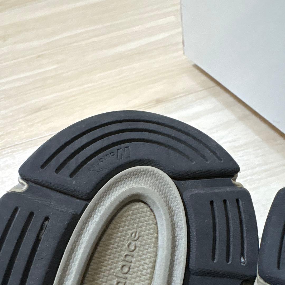 美品　箱付き　ニューバランス　990 V4 グレー　27センチ