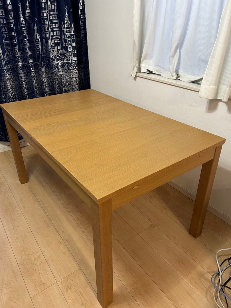 IKEA ナチュラルウッド 伸縮ダイニングテーブル
