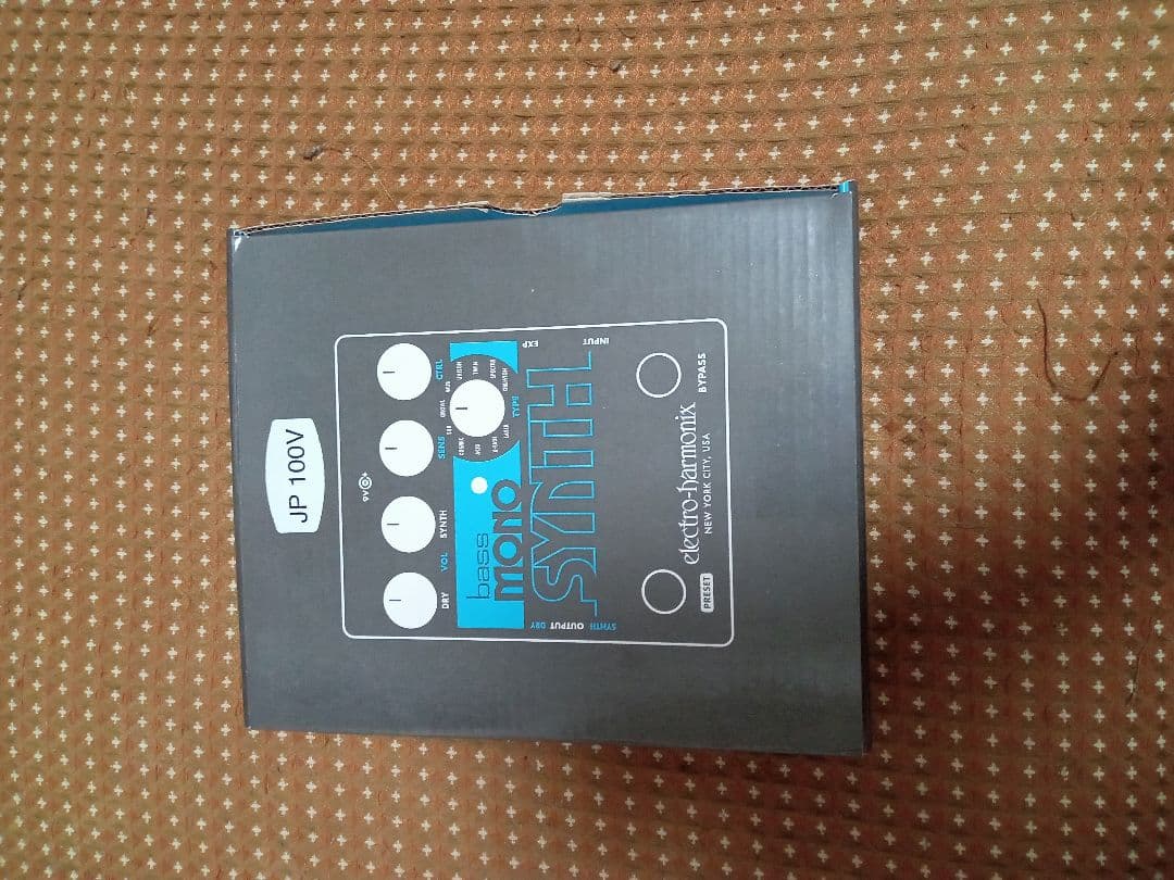 b*9様 ELECTRO-HARMONIX BASS MONO SYNTH