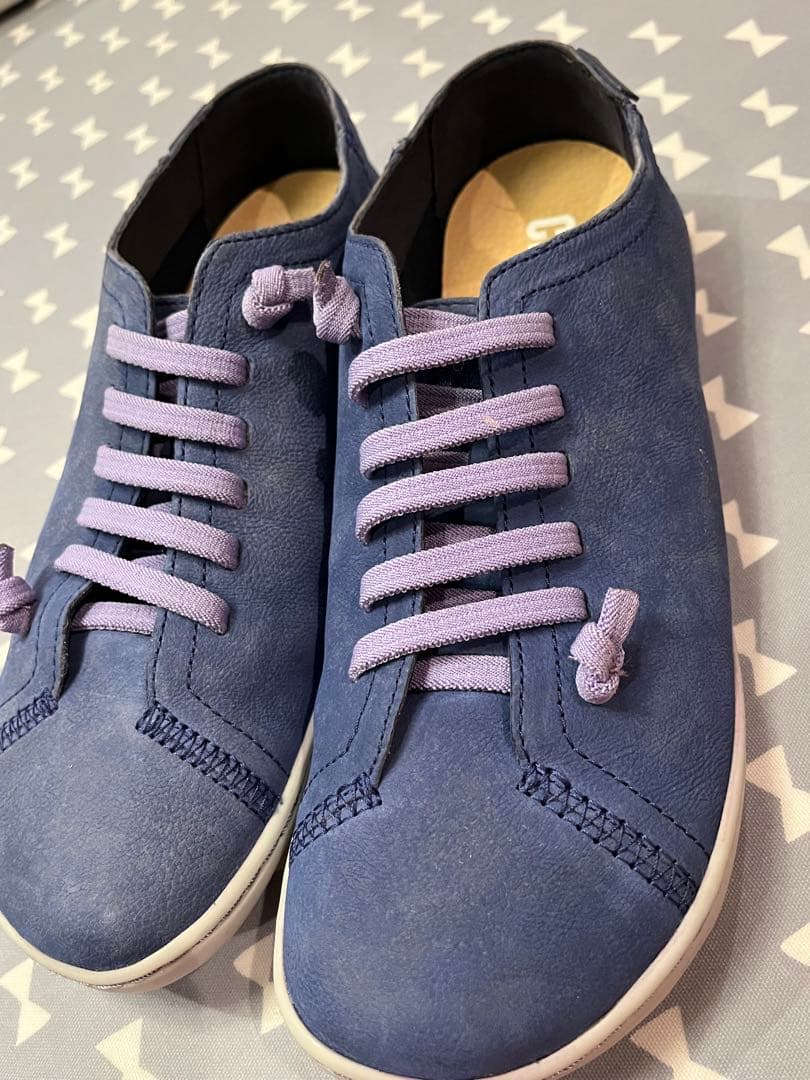 CAMPER ペウカミ ネイビー スエード スニーカー