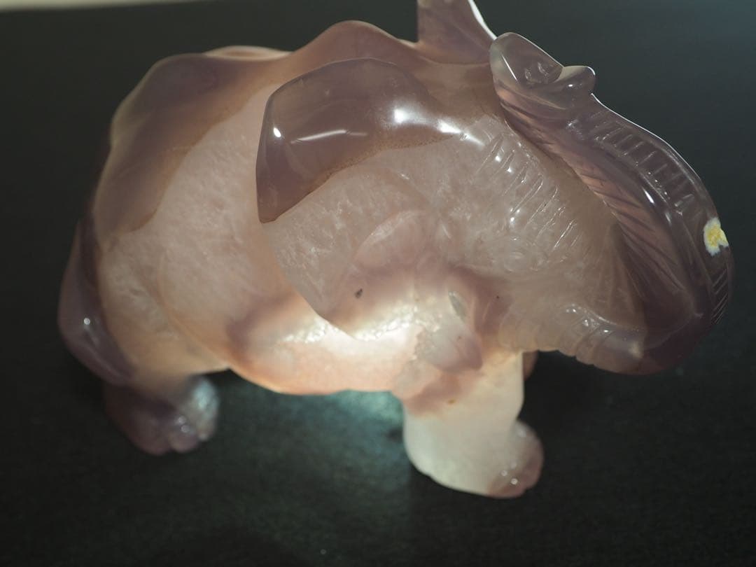 瑪瑙 ジオード 象の置物