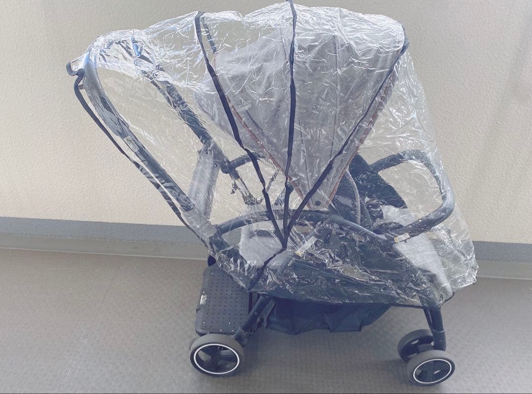 カトージ　2シーター　グレー　レインカバー付き