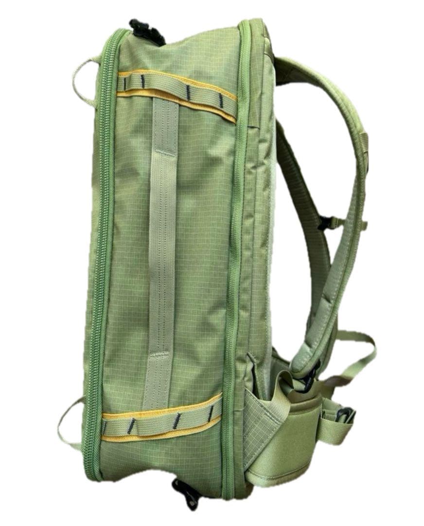 ハリー、未使用パタゴニア ブラックホールミニmlc