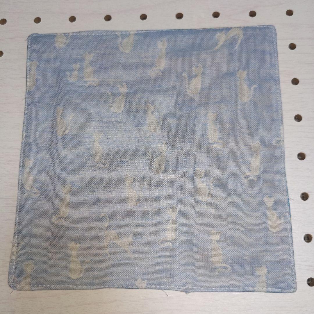 パネル生地　猫　犬　ミニハンカチ　ガーゼハンカチ　２枚　①