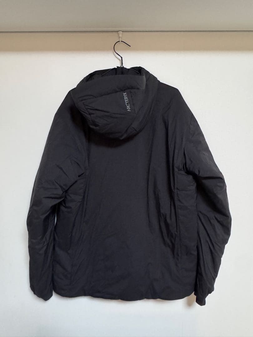 【値下げ】ARC'TERYX アトムヘビーウェイトフーディ　ブラックL