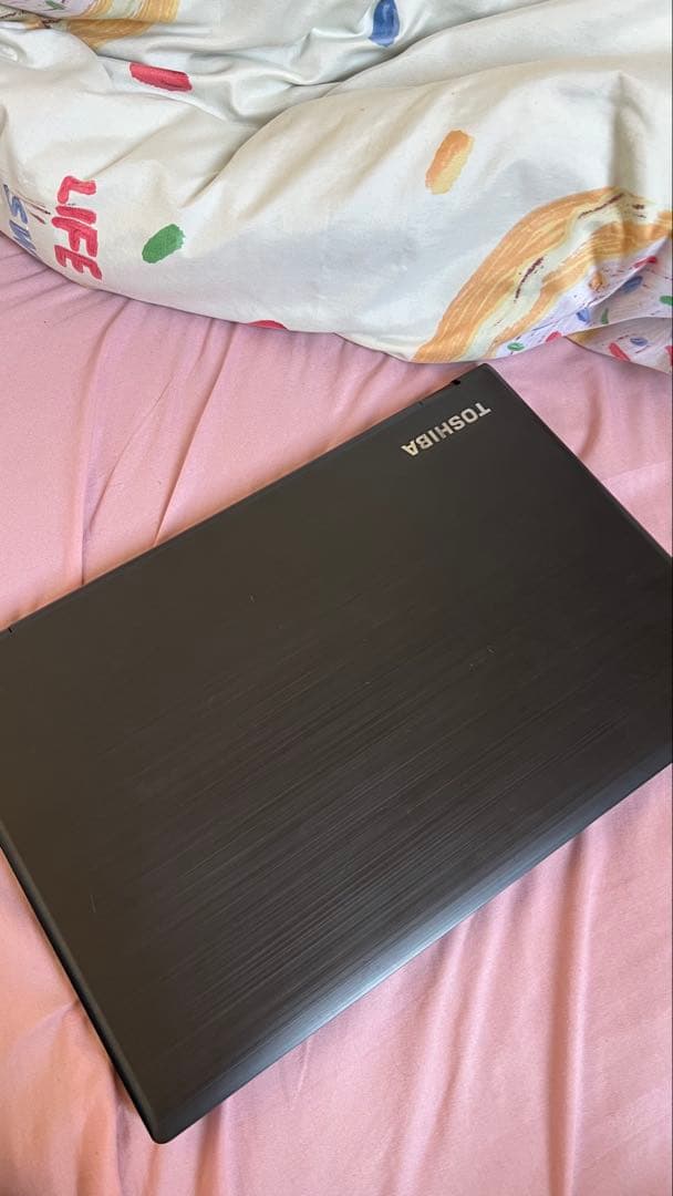 Toshiba ノートパソコン ブラック