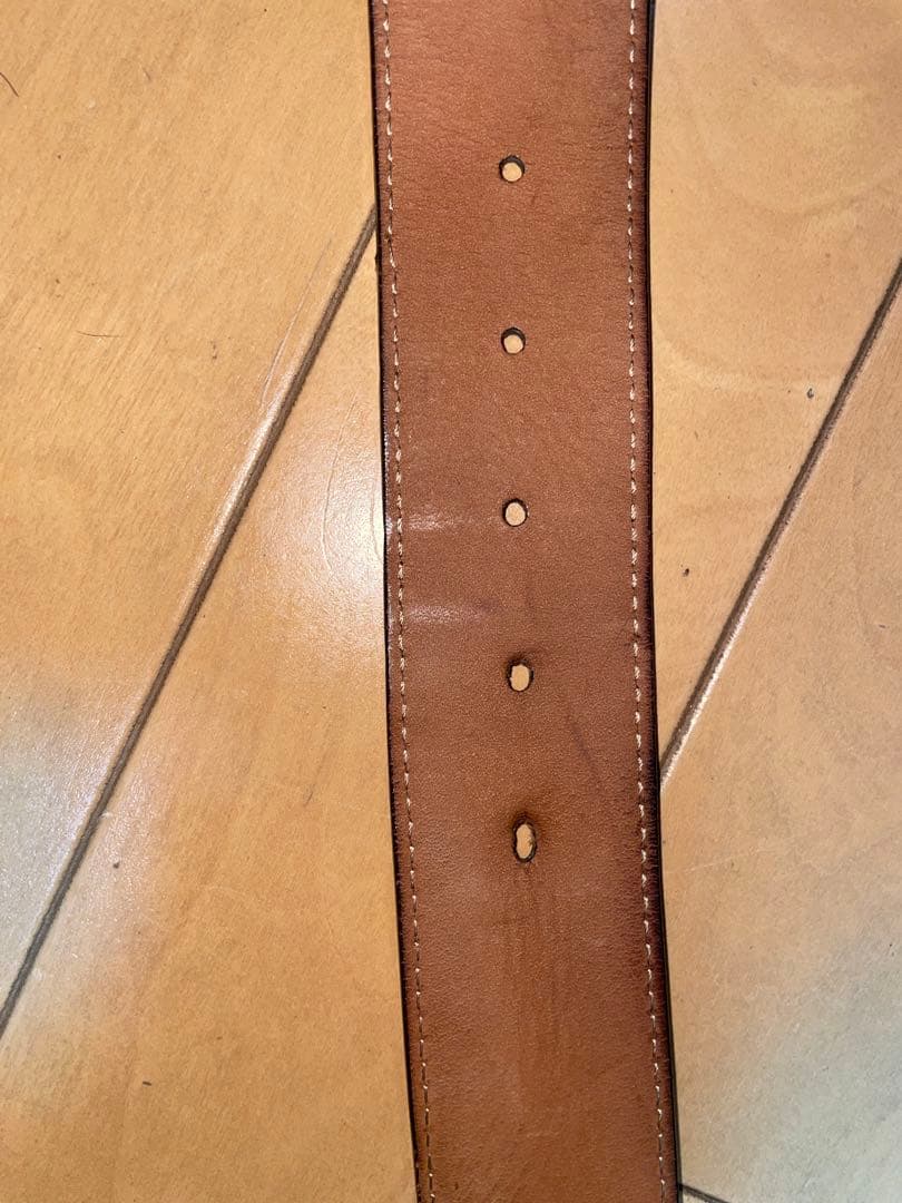 Fendi ネイビー レザーベルト Fロゴバックル モンスターアイズ