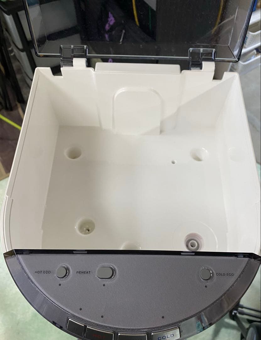 【浄水器★美品★】エブリィフレシャス　tall ホワイト　スタンド　動作確認済み