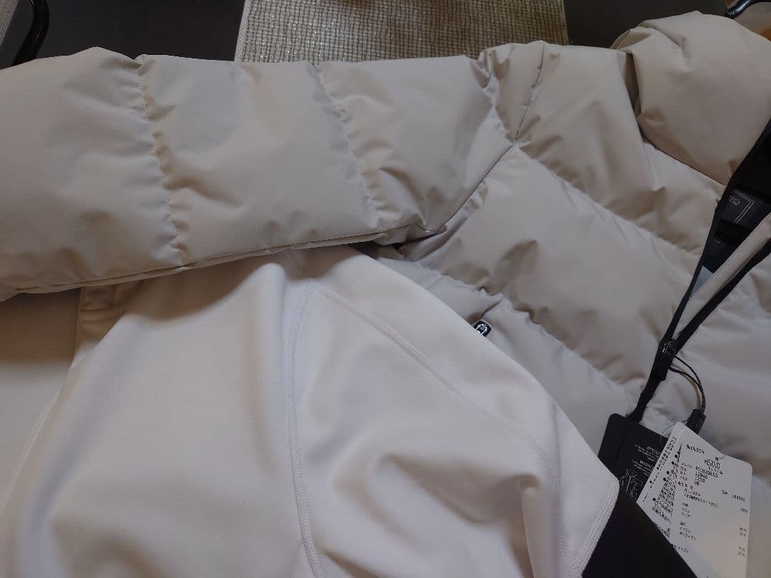 【新品タグ付き】Herno アイスグレー ダウンジャケット 38