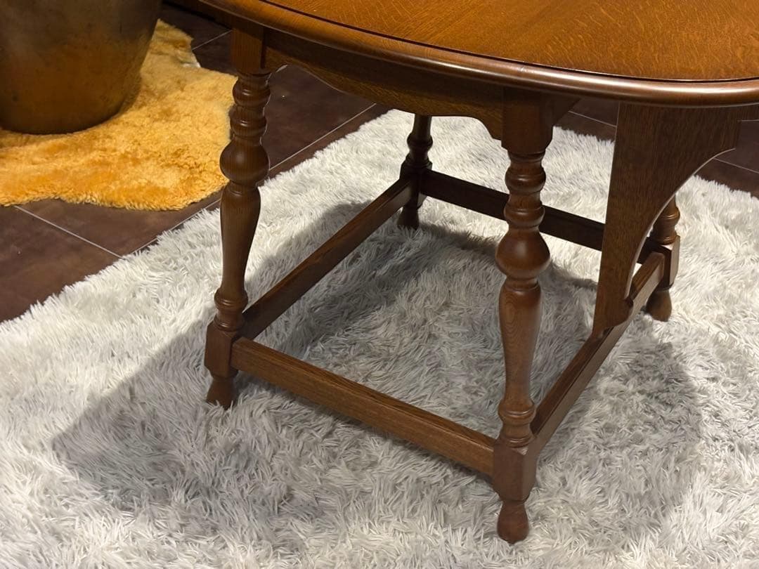 希少　ホビンレッグ　サイドテーブル　ローテーブル　アンティーク　クラシック　SG