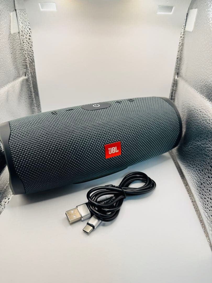 美品JBL Charge Essential 2