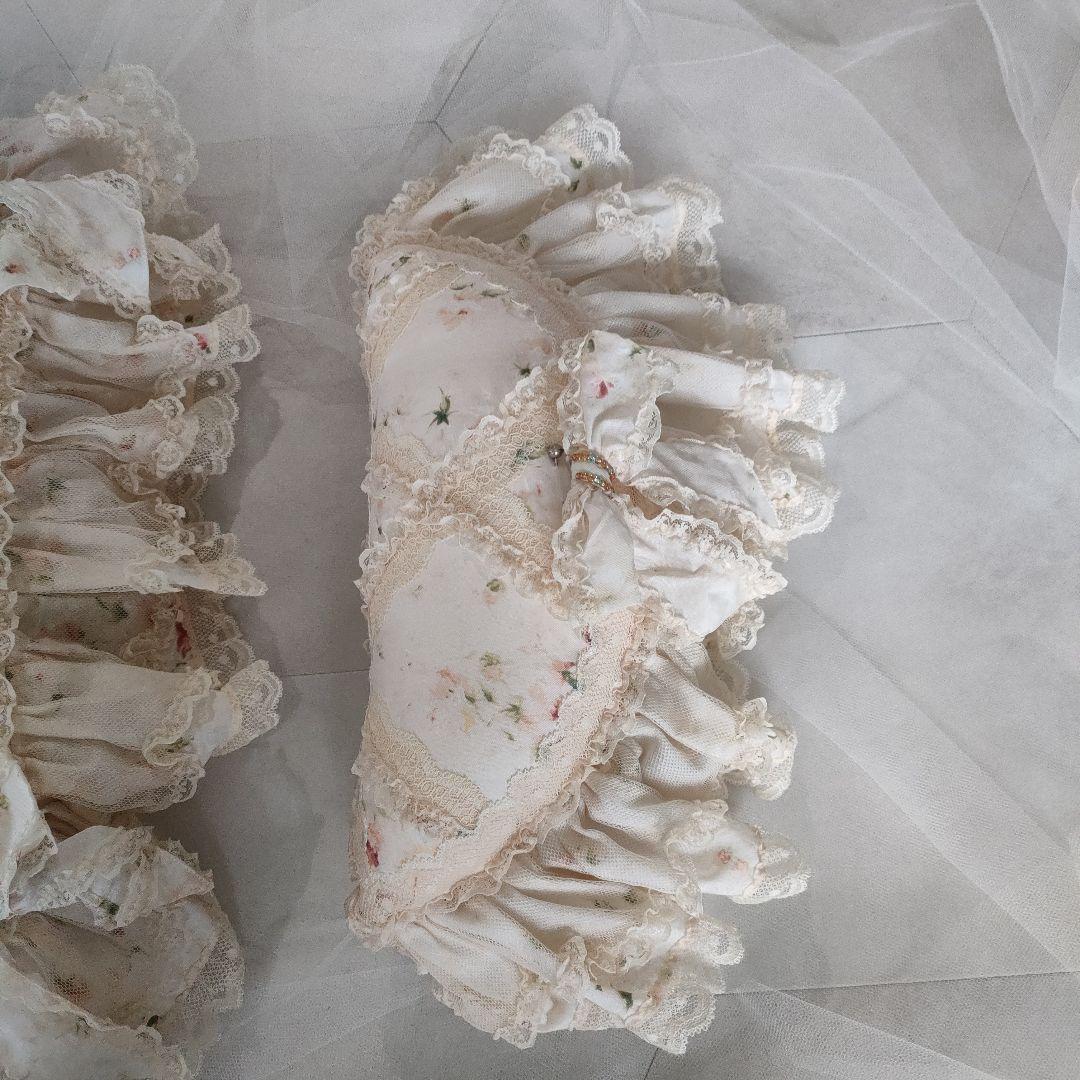 アキアカネ　花柄クッション　アンティーク