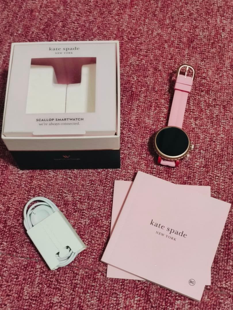 【美品】ケイト・スペード　ニューヨーク　スマートウォッチ