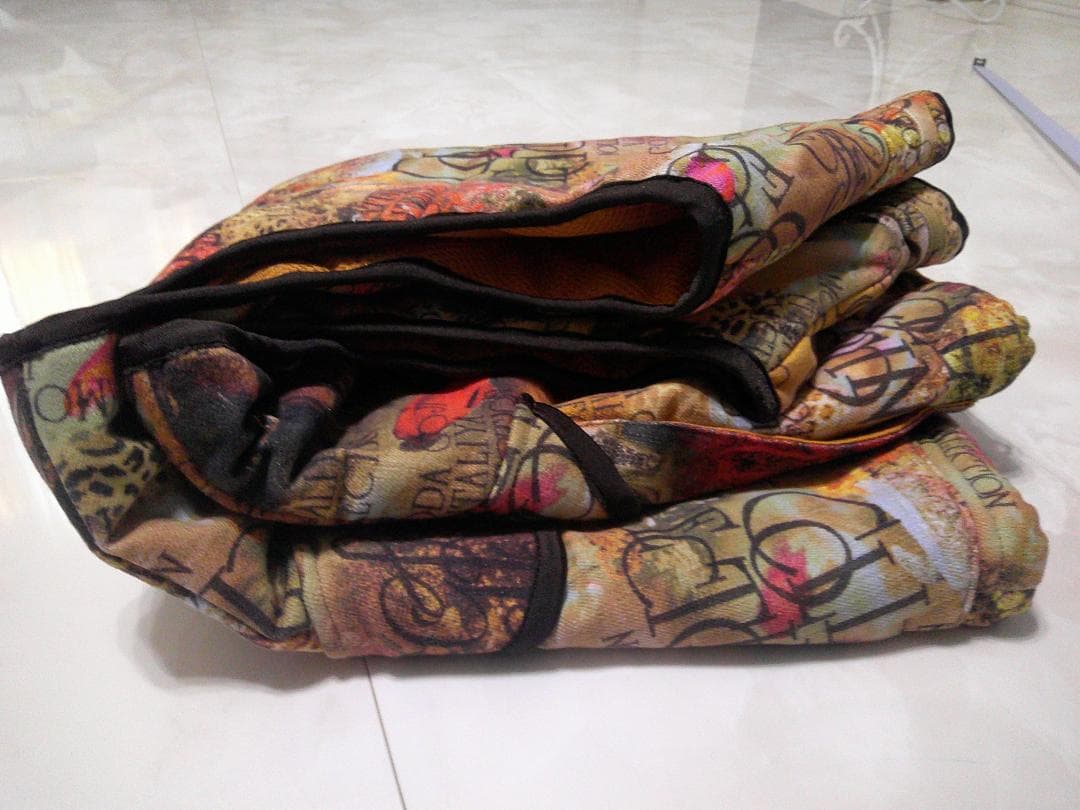 伊太利屋 ベスト 11号 綿ベスト Mサイズ 防寒 ジップベスト 総柄