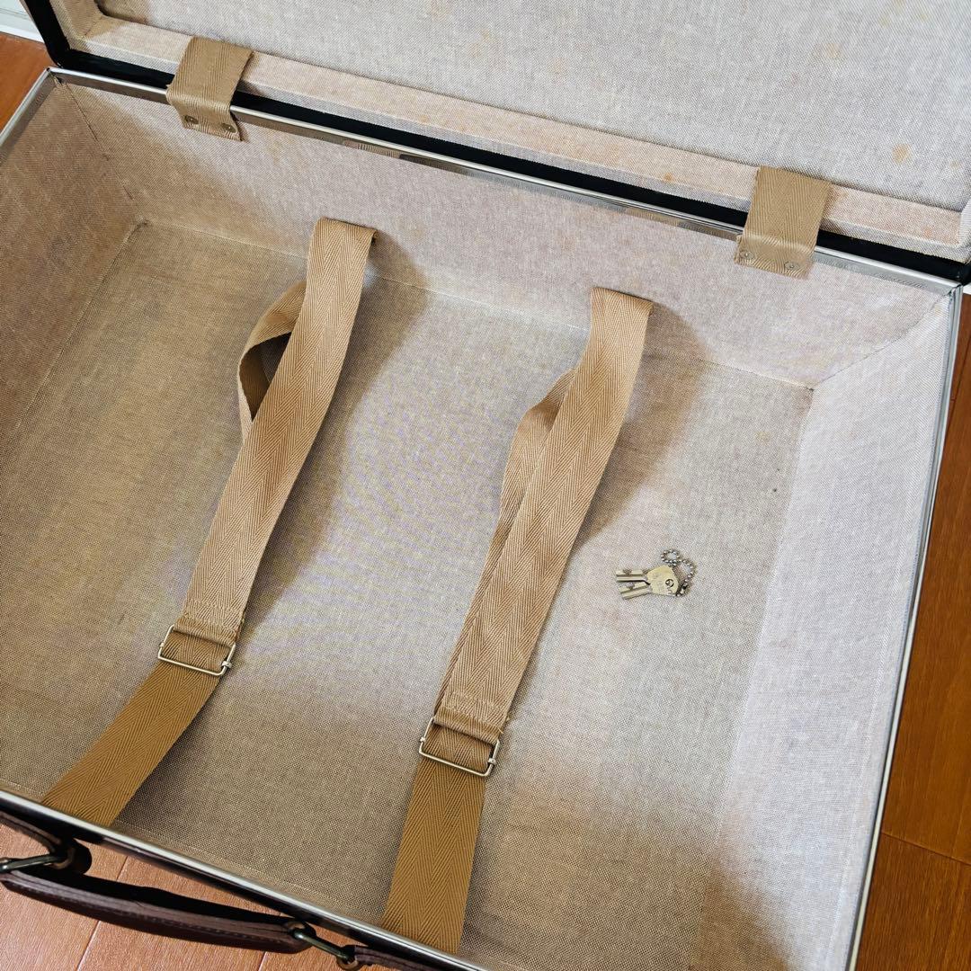 【ホイール交換済み】 グローブトロッターセンテナリー20インチ ブラック