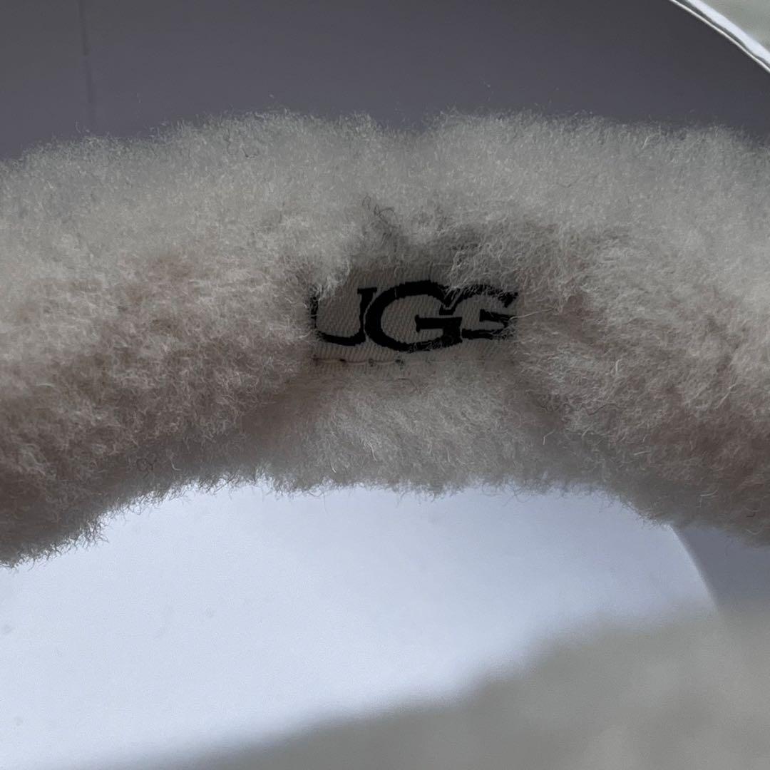 【新品未使用】UGG チェスナット　シープスキン イヤマフ　イヤーマフラー