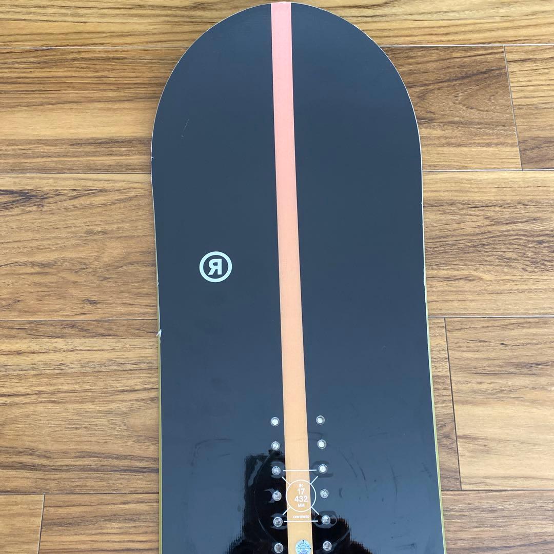 スノーボード 板 ハートブレイカー　139㎝