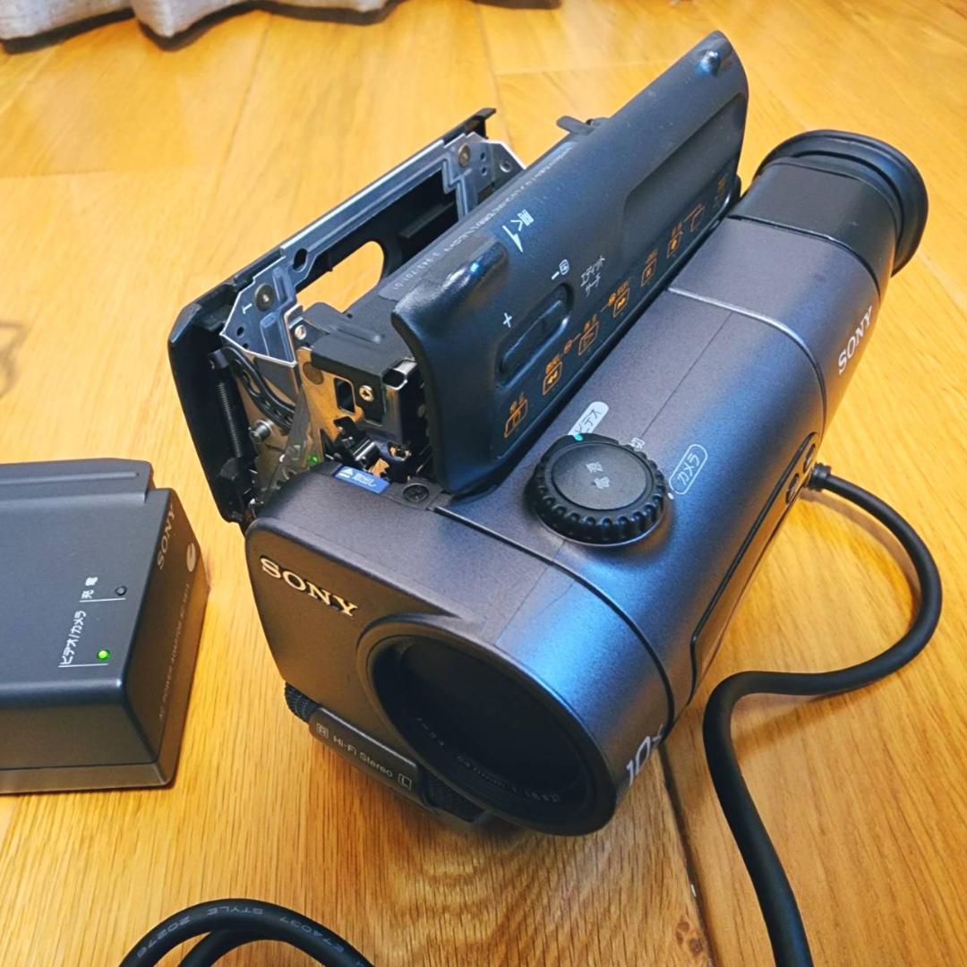 【動作確認済】高画質 Hi8 8ミリ ビデオカメラ SONY ACアダプタセット