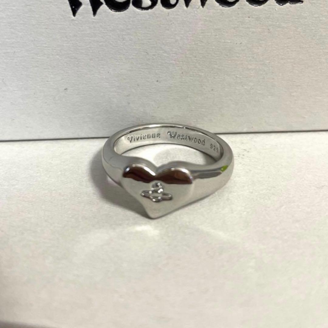 Vivienne Westwood シルバー ハート型リング