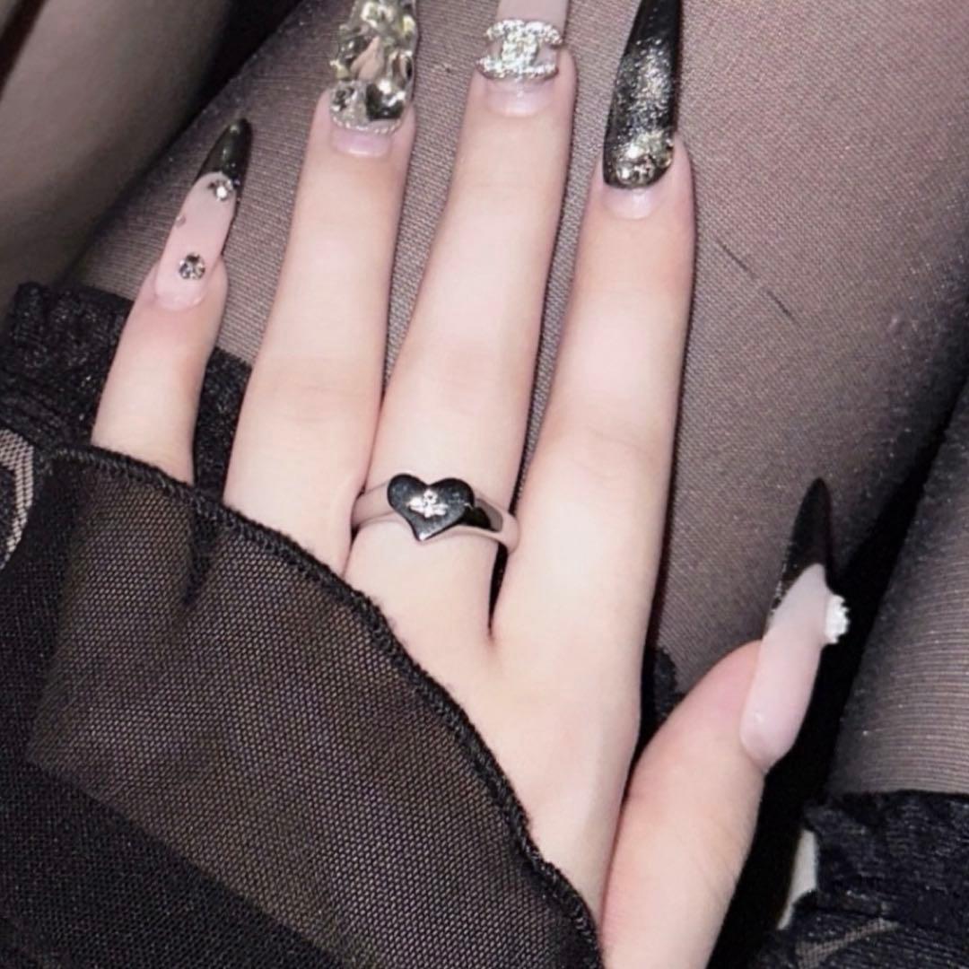 Vivienne Westwood シルバー ハート型リング