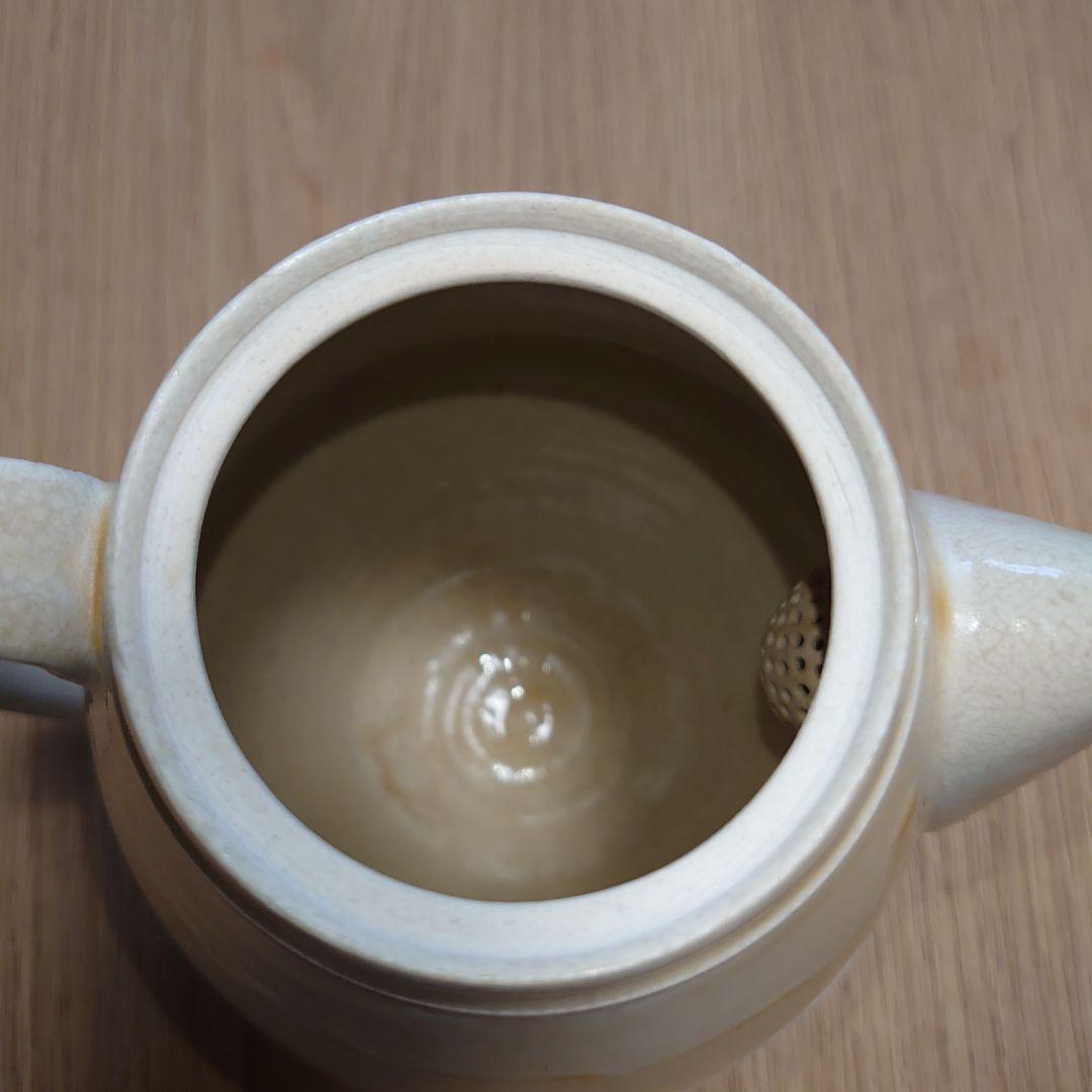 伊藤環さん　ポット