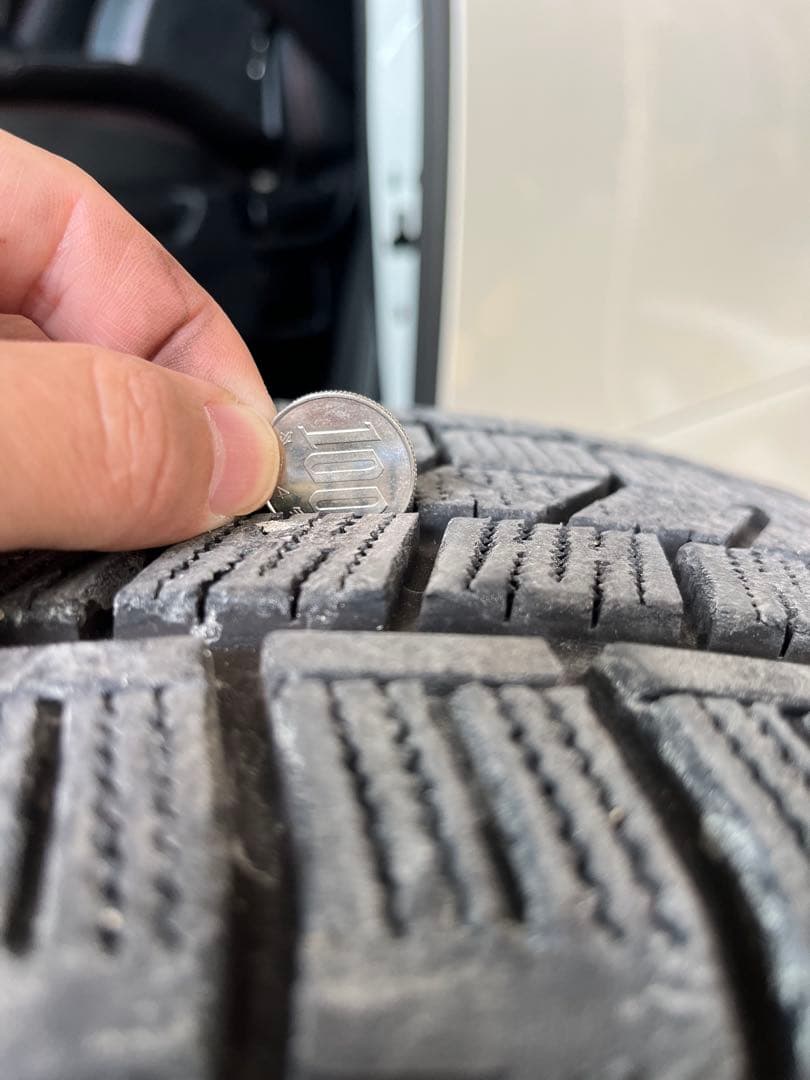 スタッドレスタイヤ 18インチ4本 ホイール付