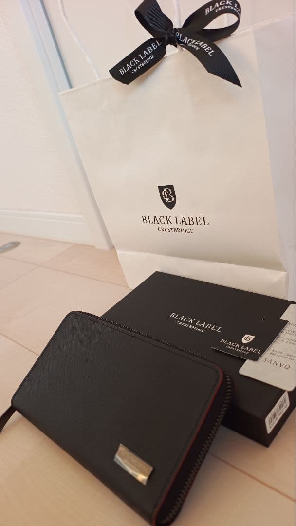 【新品箱ショップ袋付】インサイドクレストブリッジチェック ラウンドジップ 長財布