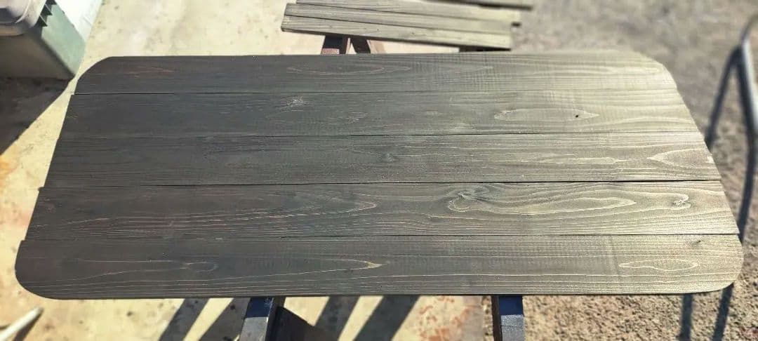 ハイエースリヤ窓パネル