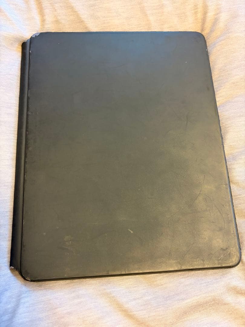 純正Magic Keyboard iPad Pro 12.9インチ用