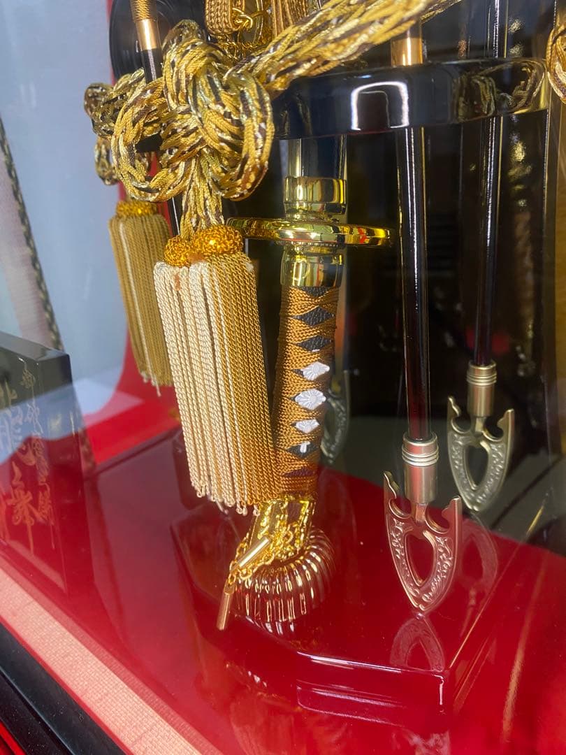 東京久月　家紋付破魔弓ガラスケース１５号・間口約３7×奥行約２８×高さ約５７㎝