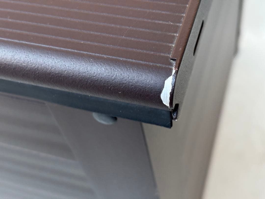 【グリーンライフ】ベンチ　ストッカー　屋外　防水　ブラウン　114cm 物置き