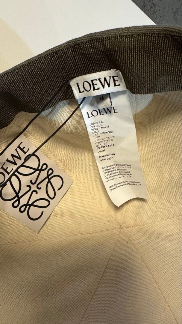 む*ん様 【未使用】LOEWE オリーブ ユニセックス ベースボールキャップ M