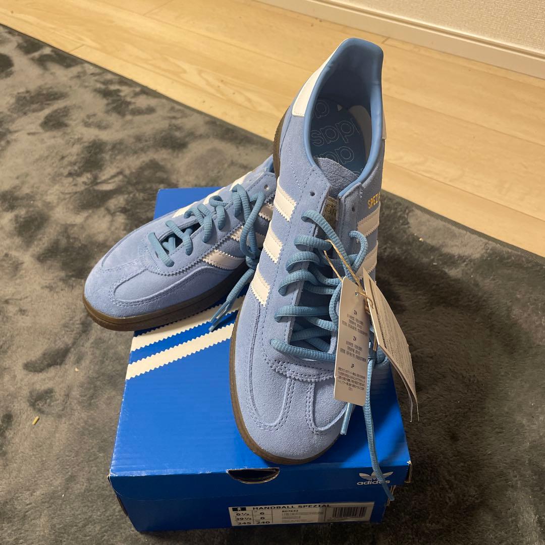 adidas Handball Spezial ライトブルー