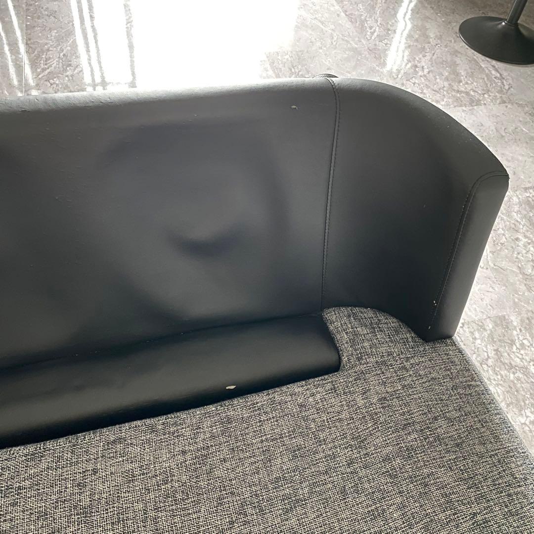 ソファ　2〜3人掛け　①