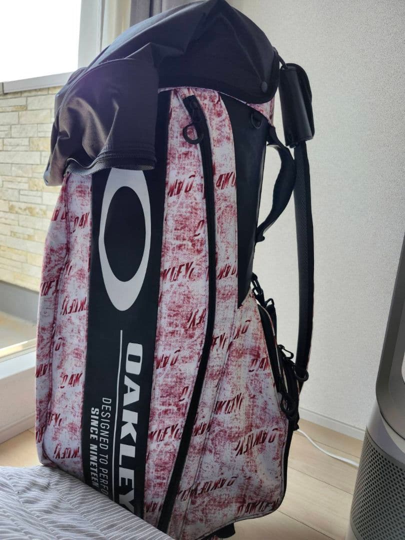 OAKLEY キャディバッグ レッドホワイト