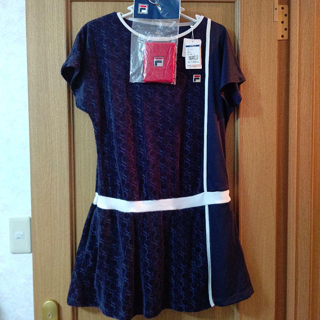 ⭐FILA⭐ テニスワンピ❤ＸＬ⭐ネイビーと ❤赤いリストバンド