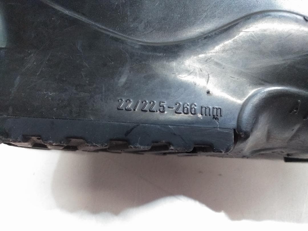 ジュニアスキー4点セット ピュアコンシャス 140cm ブーツサロモン22cm◇