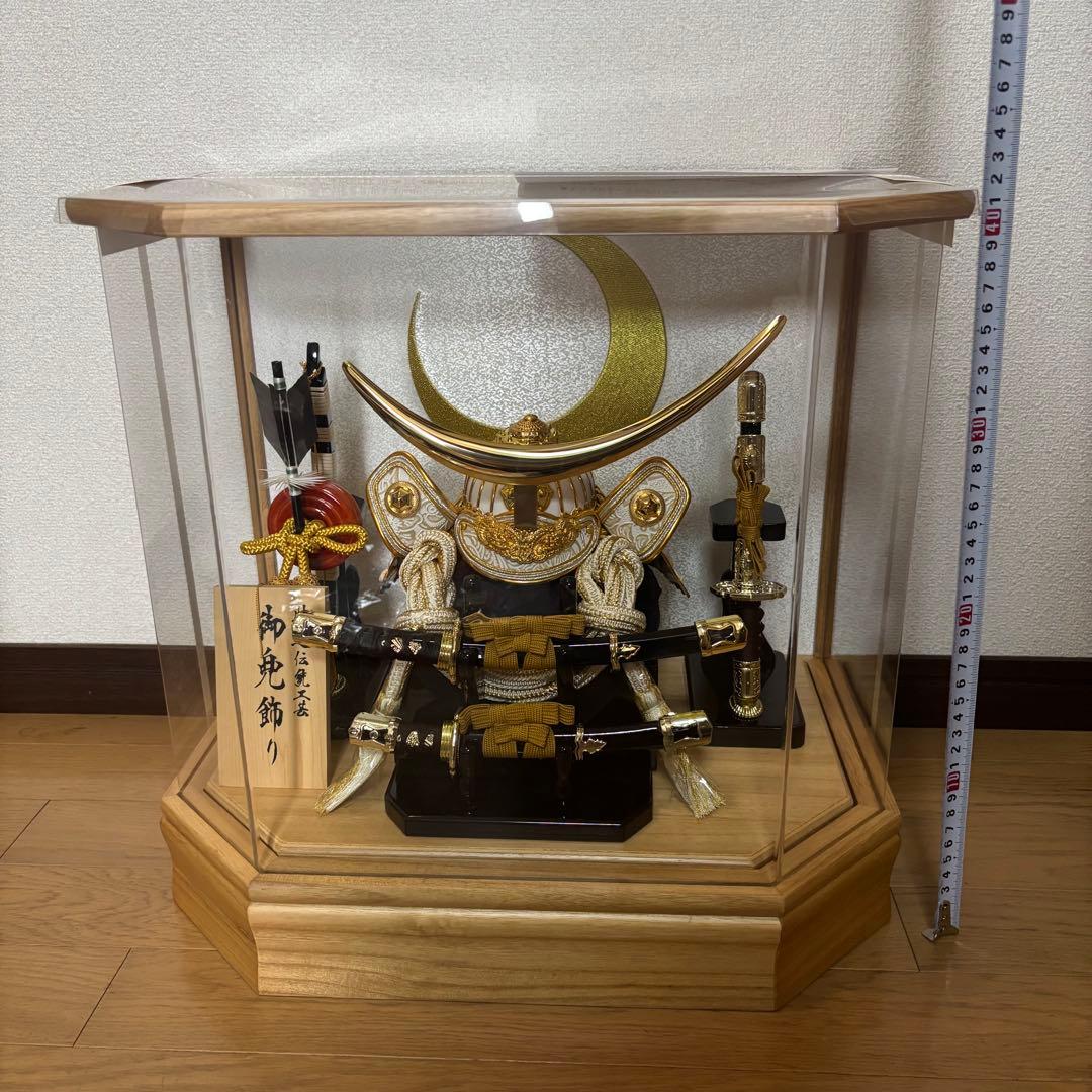 ⑨五月人形 伊達政宗 ケース付き 白金 ゴールド 10号 御兜飾