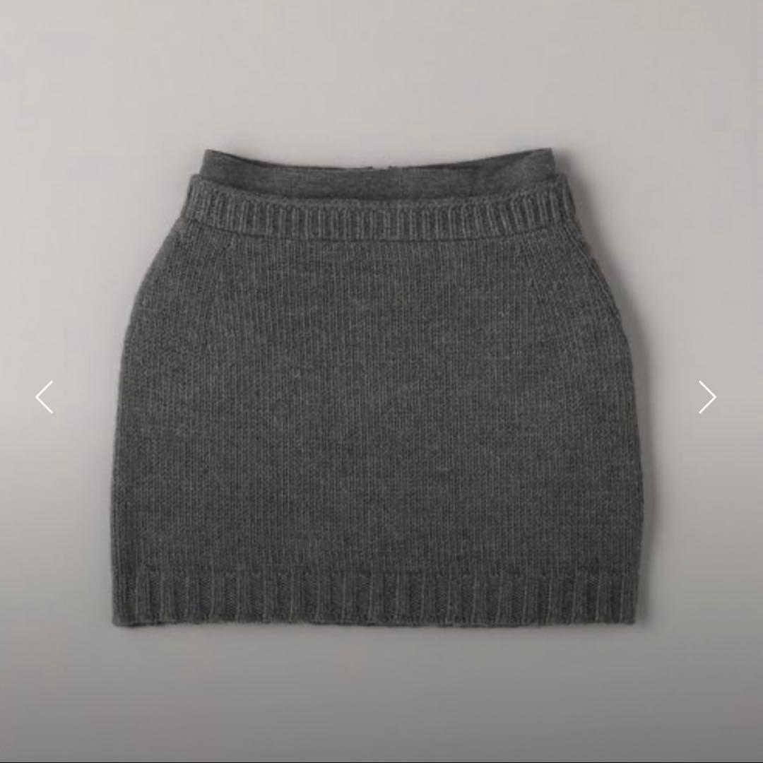 オーラリー　スカート